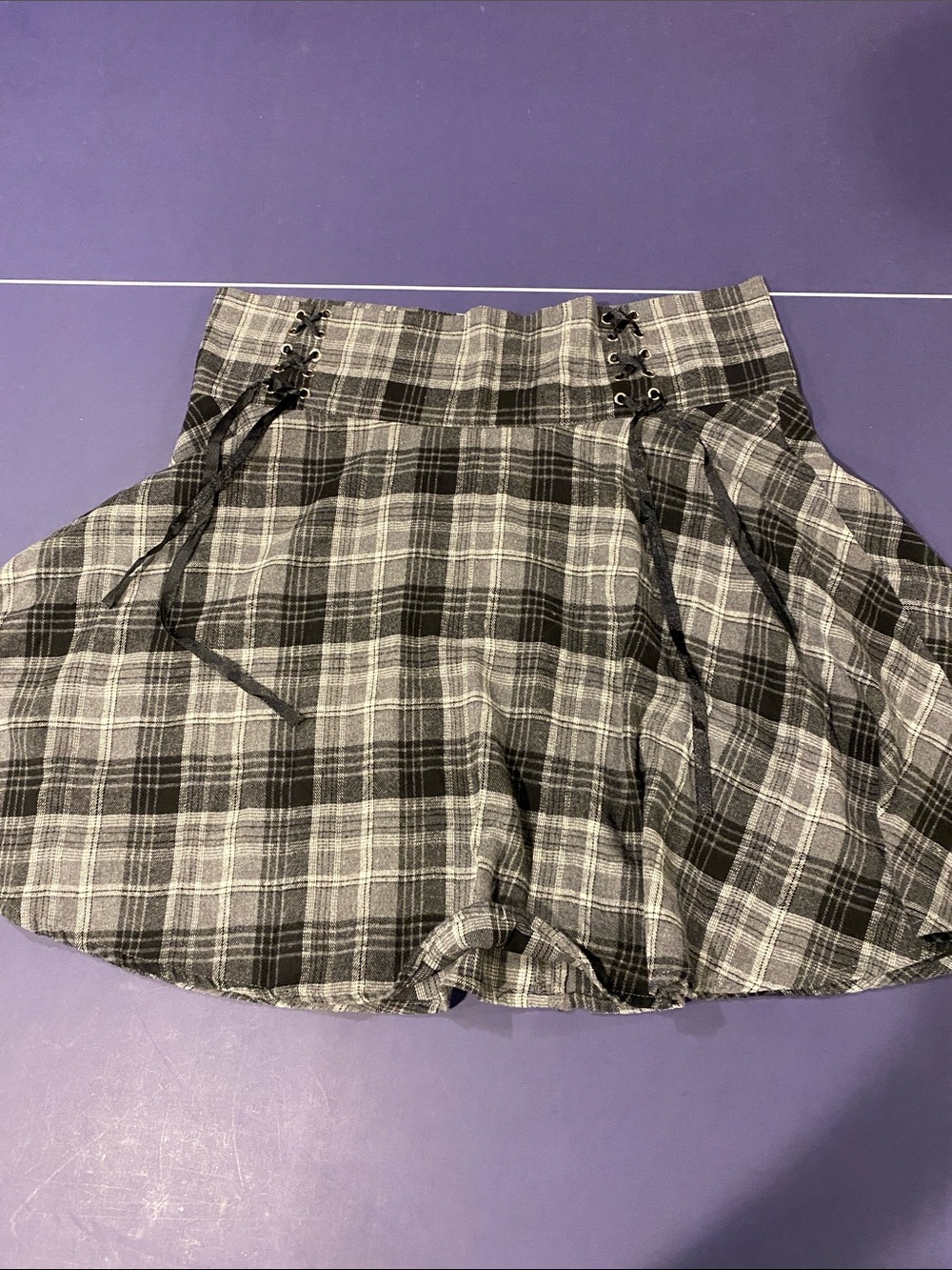SHEIN Black & Gray Plaid Lace-Up Waist Skort